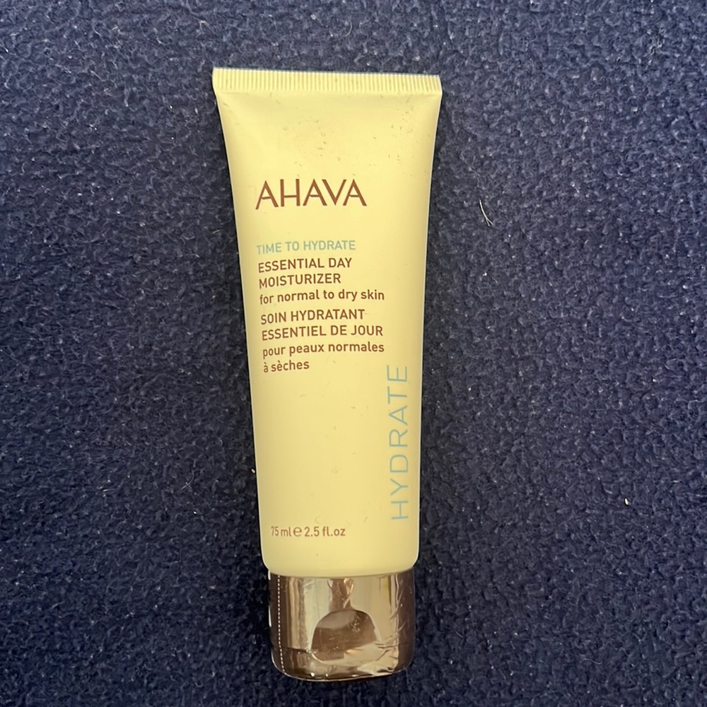 Ahava Time to Hydrate Essential Day Moisturizer. Unopened/new.